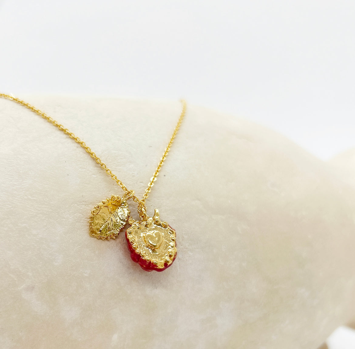 Collier Belenis - archive