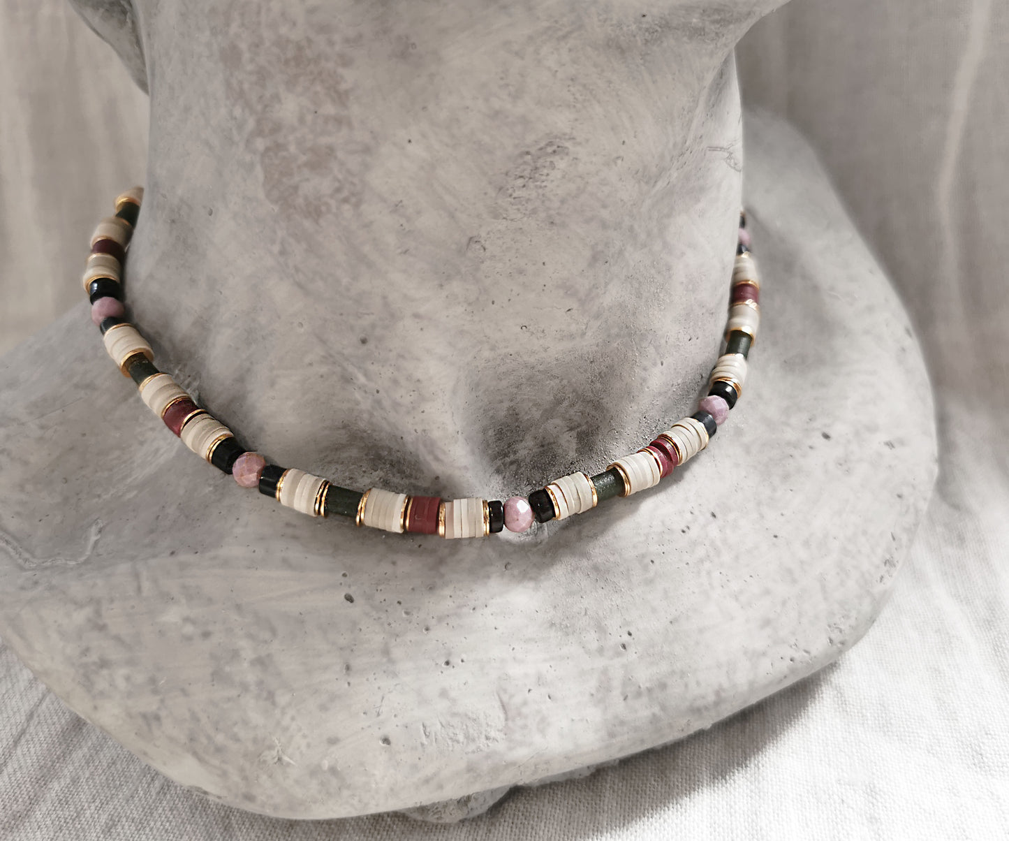 necklace Vadodara - archive