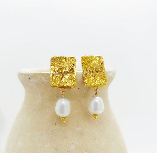 Elise Tsikis Paris Boucles d'oreilles Dimi - archive