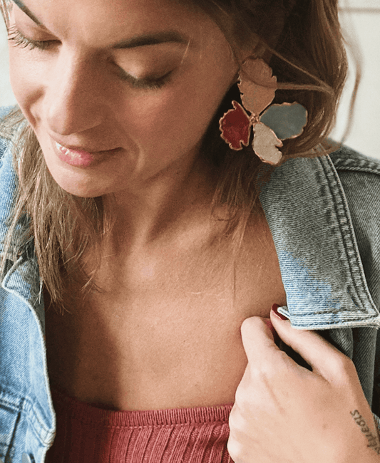 Elise Tsikis Paris Boucles d'oreilles Nemesis Large Poiesis