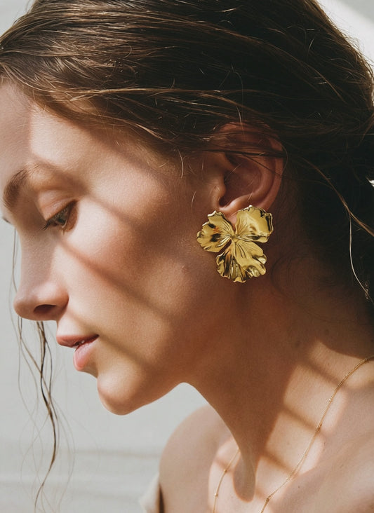 Elise Tsikis Paris Boucles d'oreilles Nemesis Medium