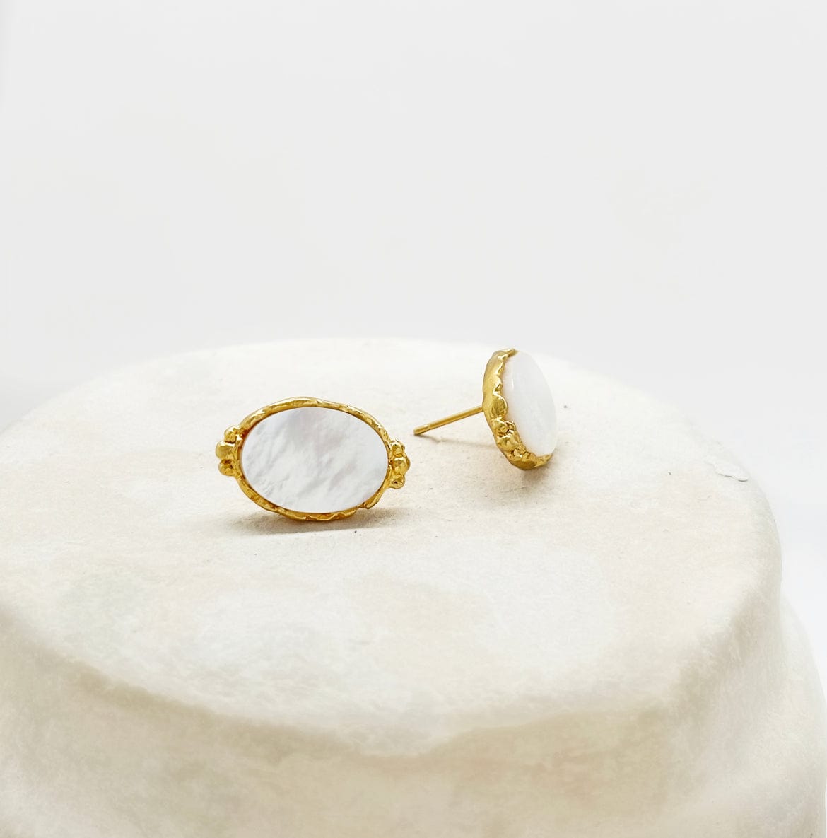 Elise Tsikis Paris Boucles d'oreilles Panagia