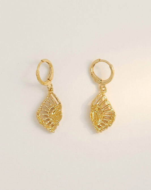 Elise Tsikis Paris Boucles d'oreilles Vallina - archive