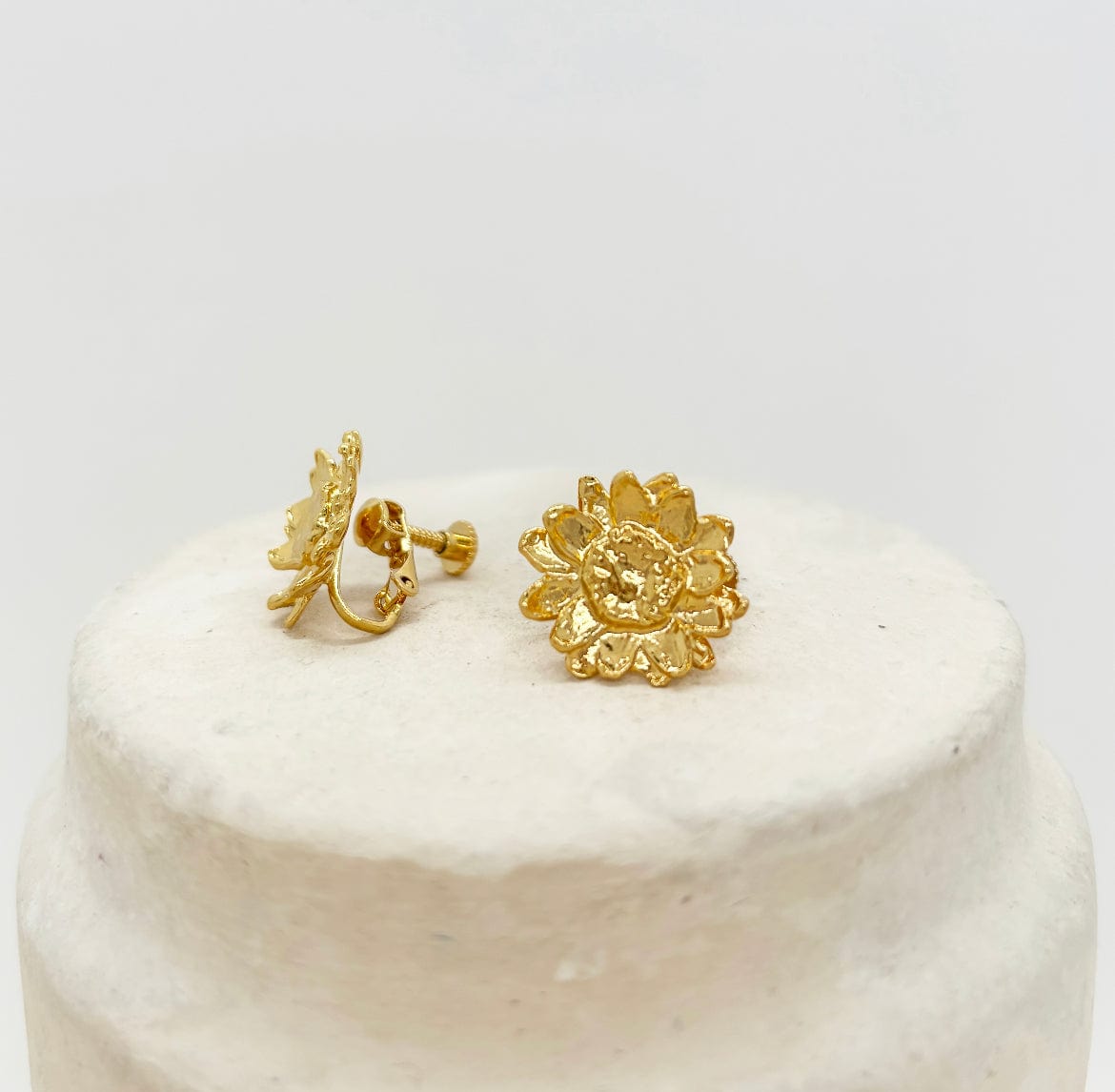 Elise Tsikis Paris Boucles d'oreilles Velenne