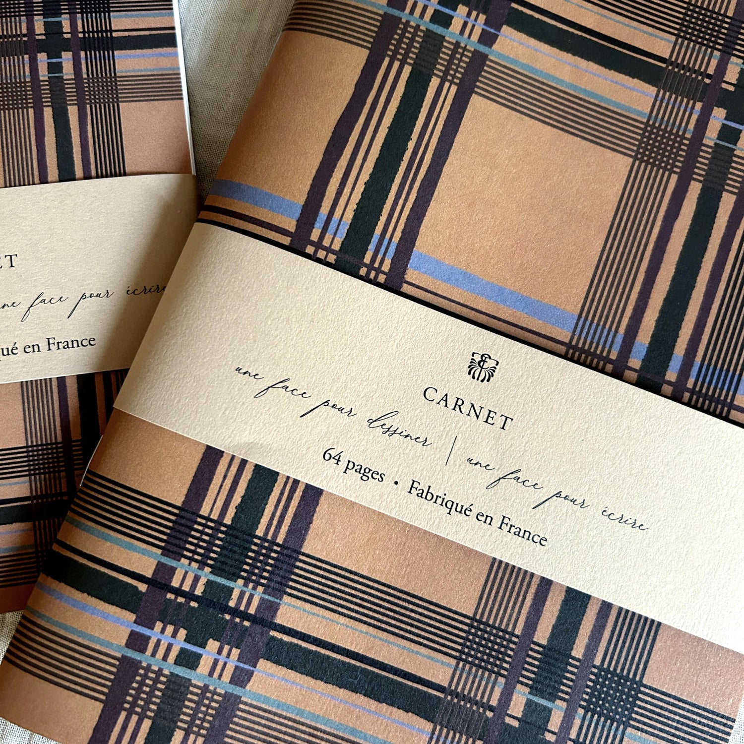 Elise Tsikis Paris Carnets Virginia