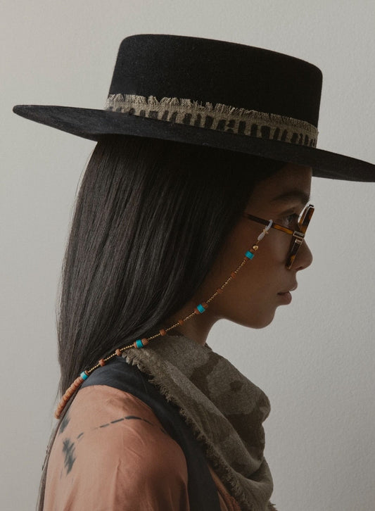 Elise Tsikis Paris Chaîne de lunettes Olton