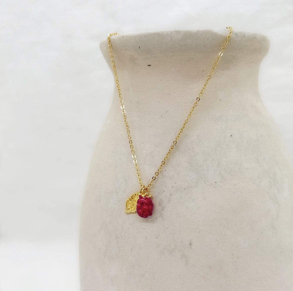 Elise Tsikis Paris Collier Baie - archive