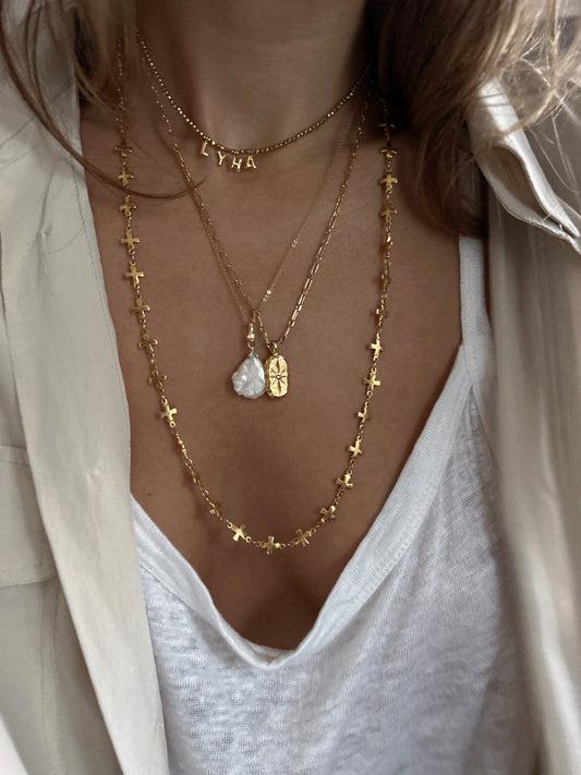 Elise Tsikis Paris Collier Carla