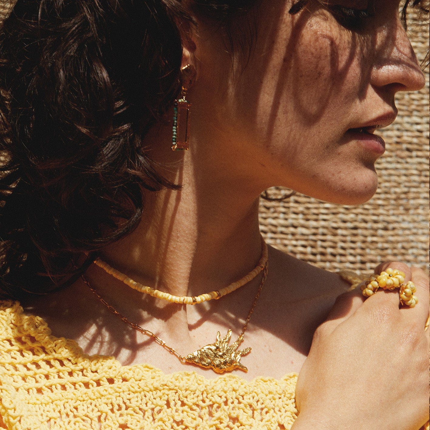 Elise Tsikis Paris Collier Ellaosi - archive