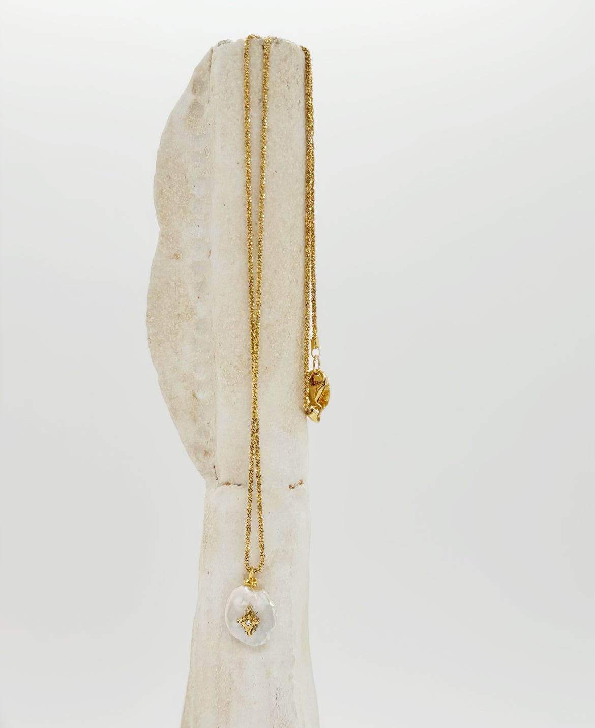 Elise Tsikis Paris Collier Eole