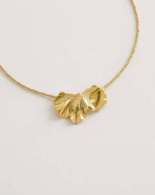 Elise Tsikis Paris Collier Karyes