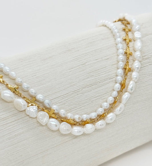 Elise Tsikis Paris Collier Oia