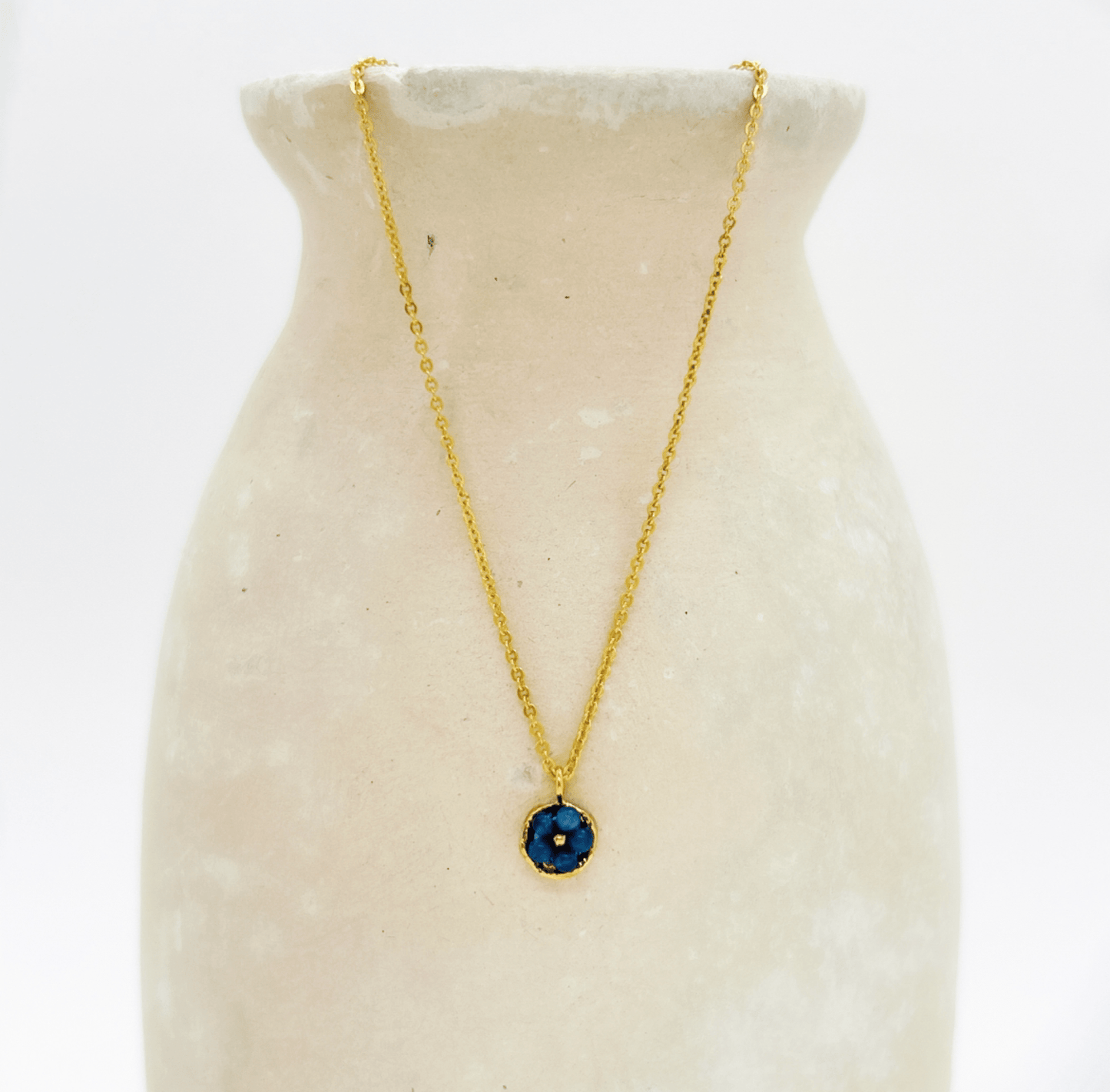 Elise Tsikis Paris Collier Philea