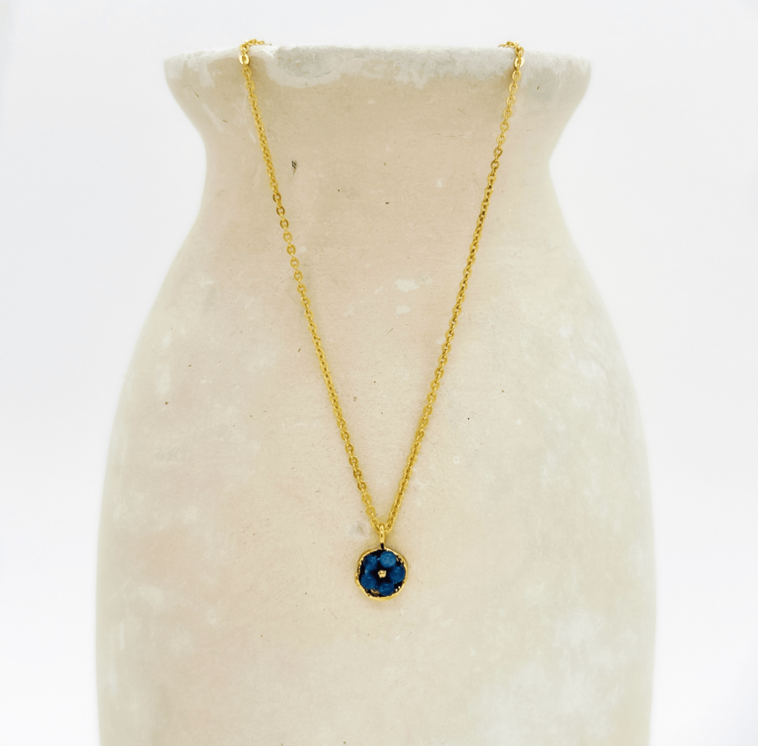 Elise Tsikis Paris Collier Philea