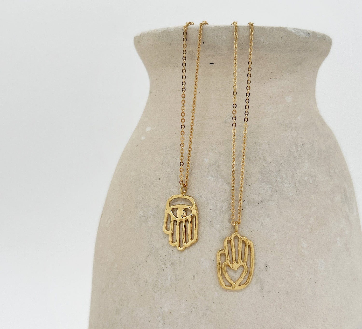 Elise Tsikis Paris Collier Proteccion