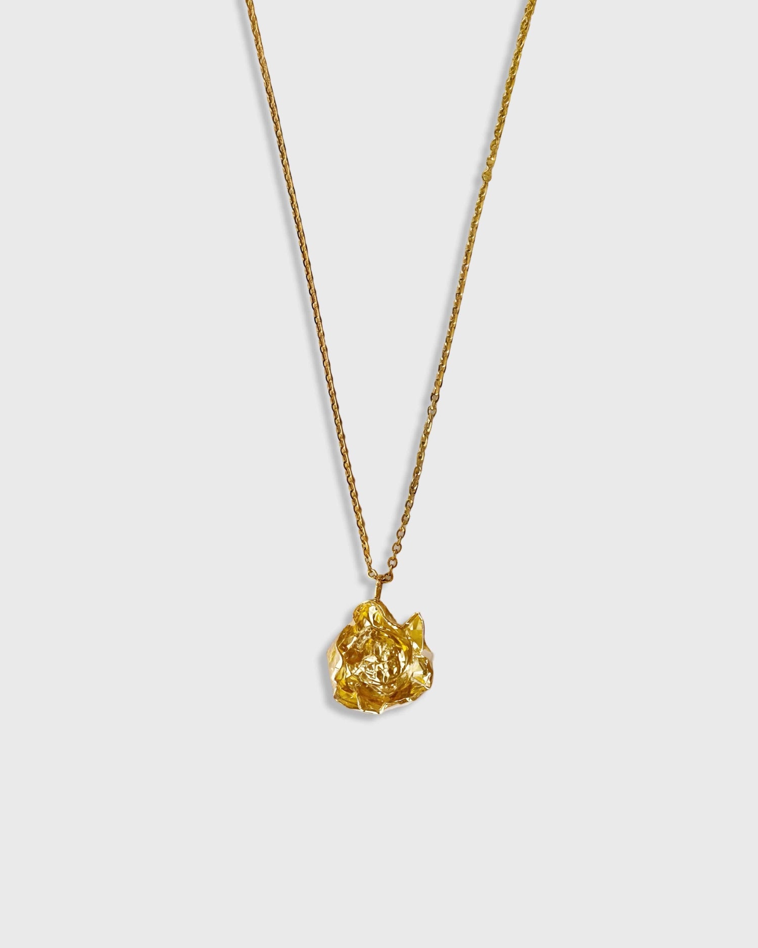 Elise Tsikis Paris Collier Sieva - archive