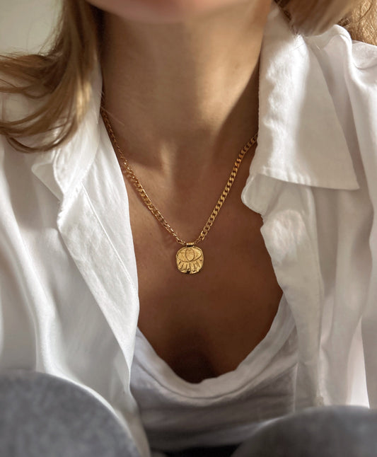 Elise Tsikis Paris Collier Topia - archive