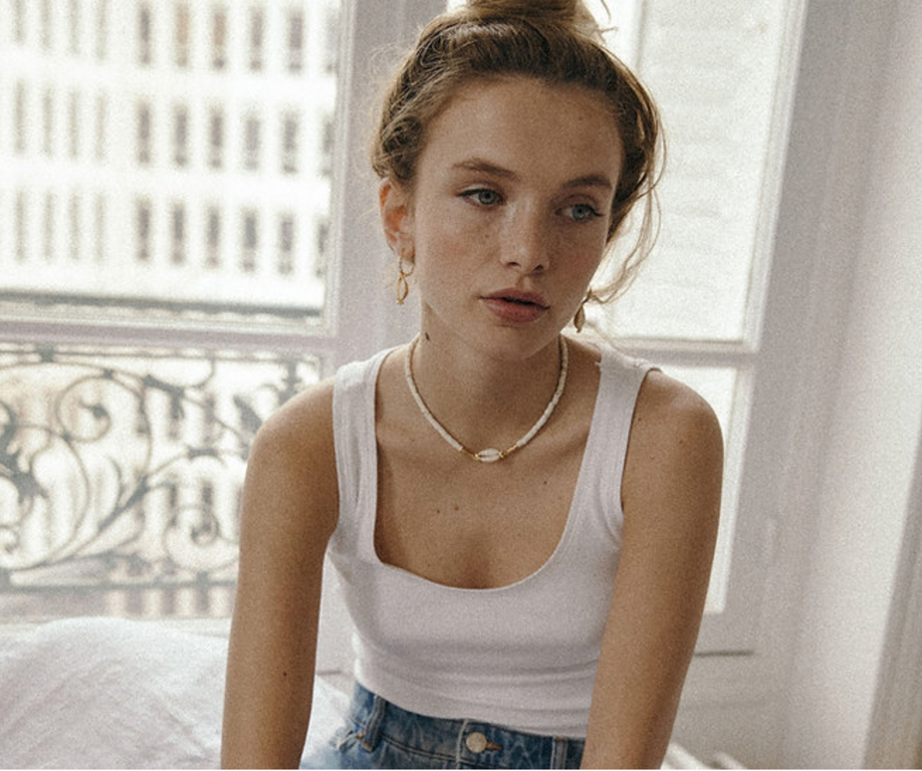 ELYES - Elise Tsikis