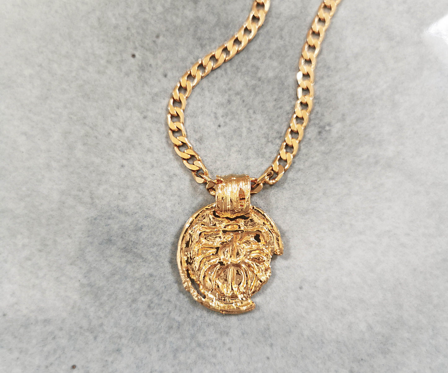 Collier Sheo