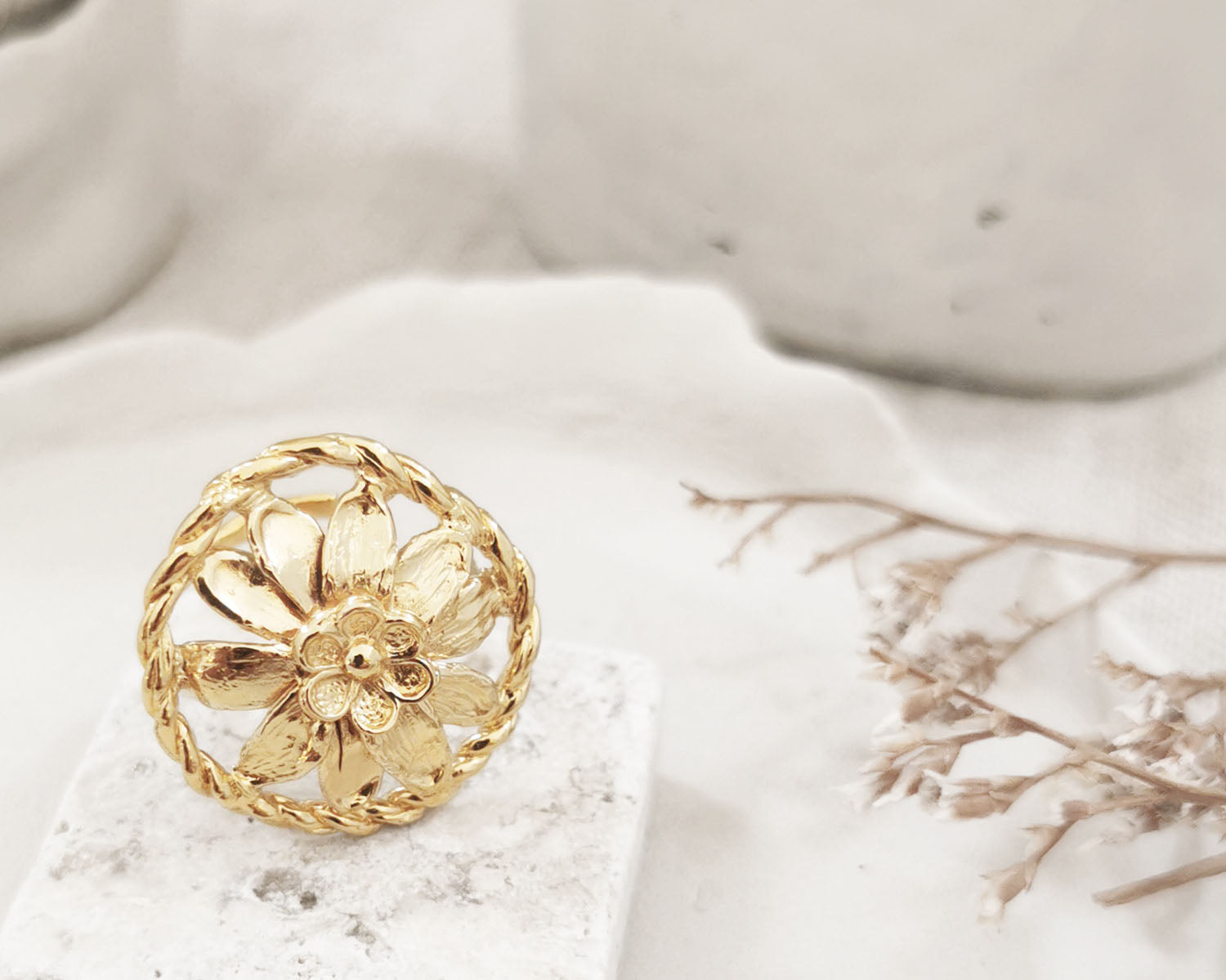 Elise sales tsikis bague