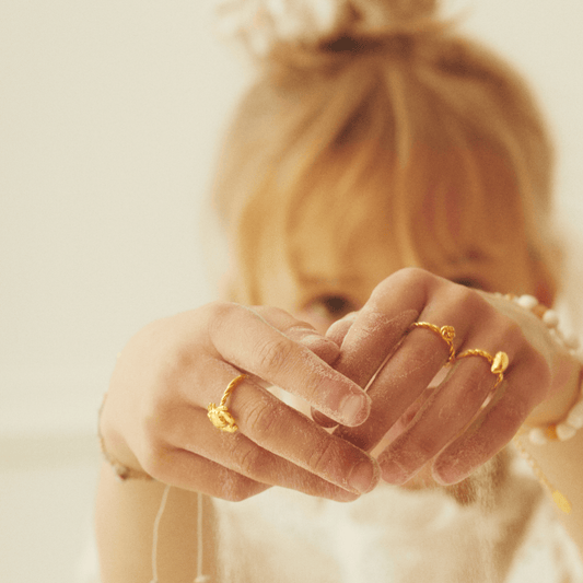 Elise Tsikis Paris Bague Lotis