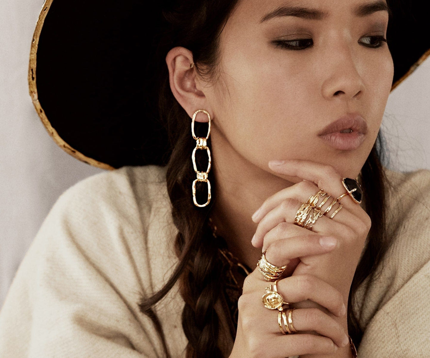 Elise Tsikis Paris Boucles d'oreilles Ambaji - archive