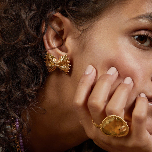 Elise Tsikis Paris Boucles d'oreilles Guanella - archive