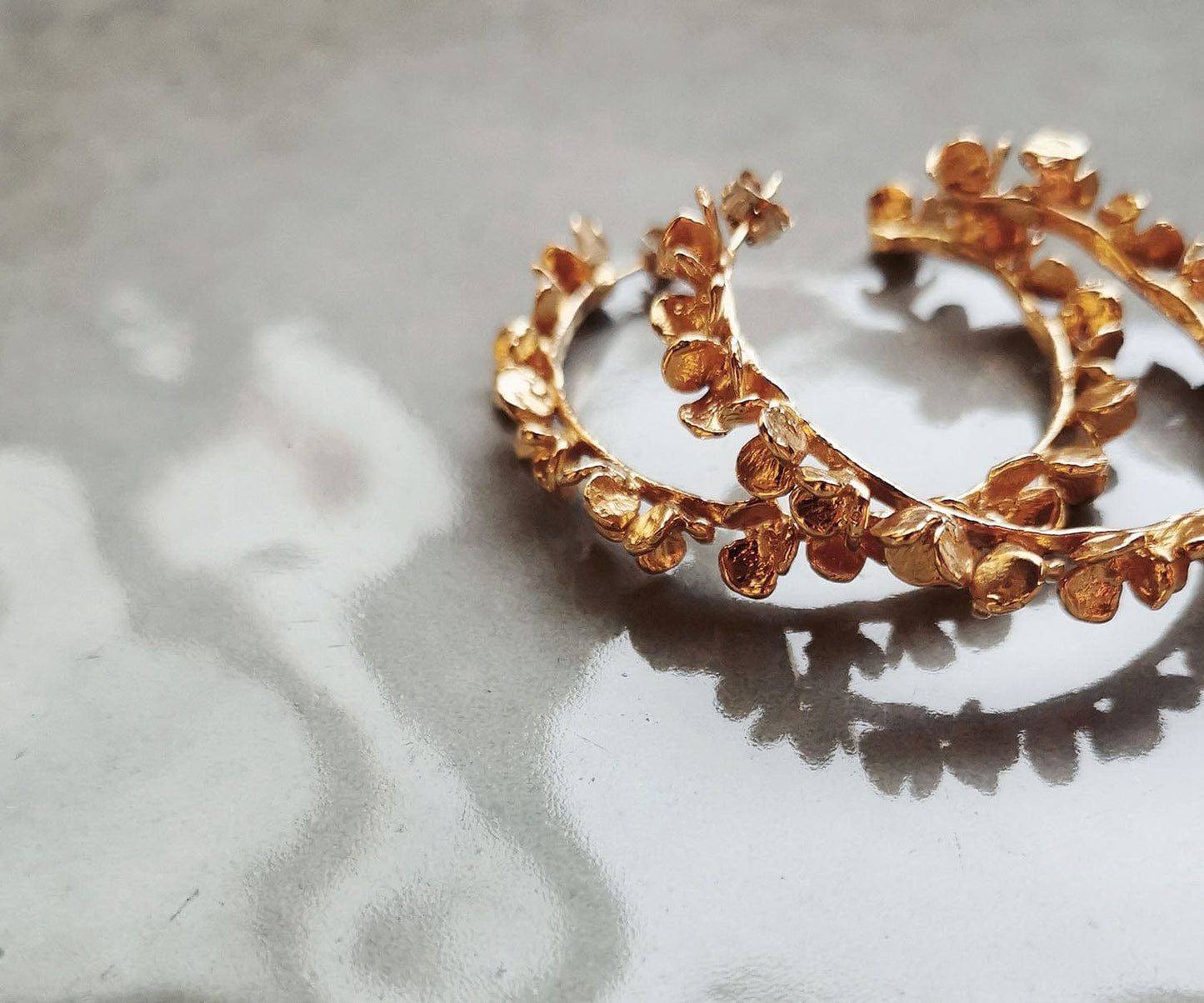 Elise Tsikis Paris Boucles d'oreilles Racine