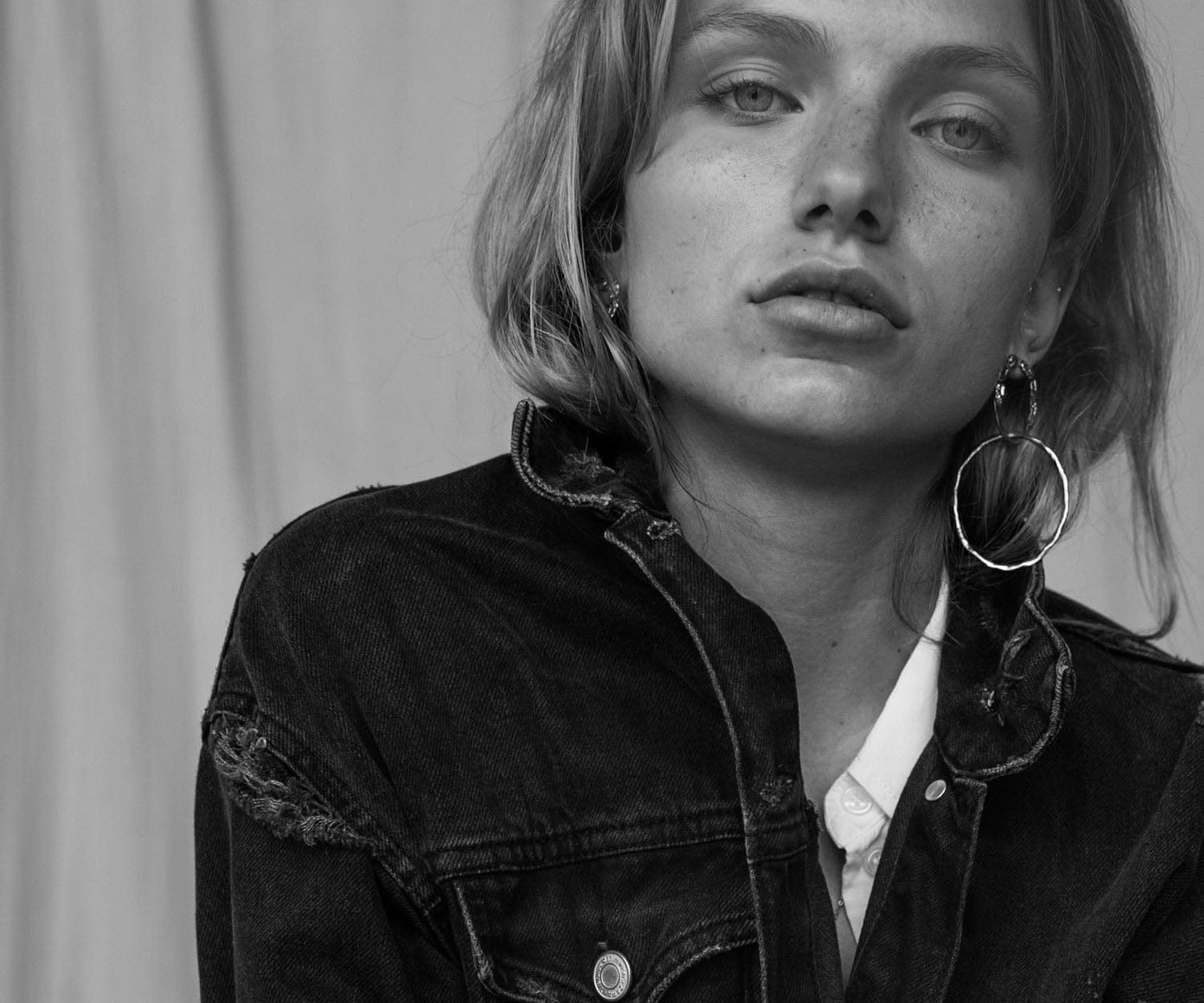 Elise Tsikis Paris Boucles d’oreilles Thisbe - archive