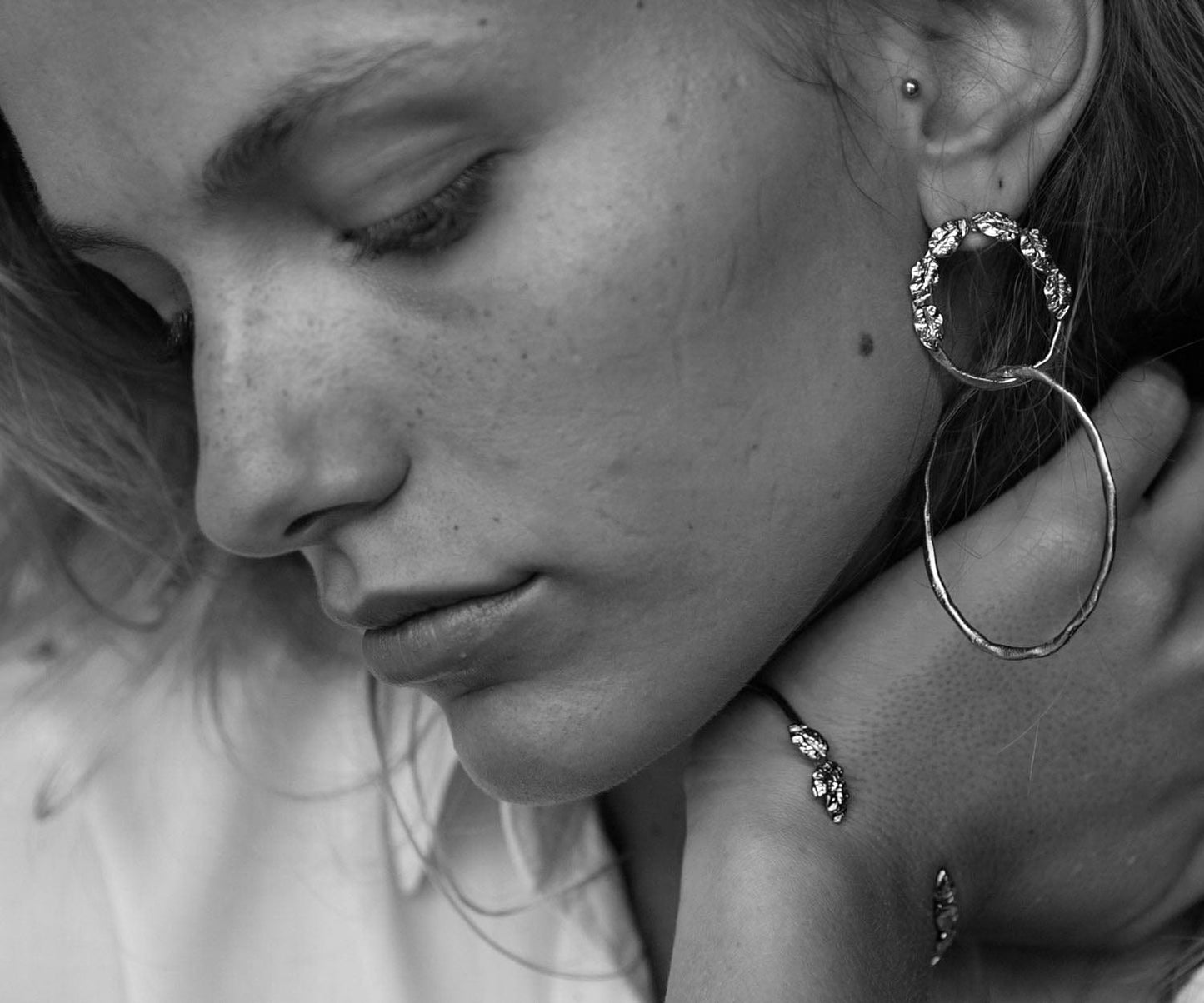 Elise Tsikis Paris Boucles d’oreilles Thisbe - archive
