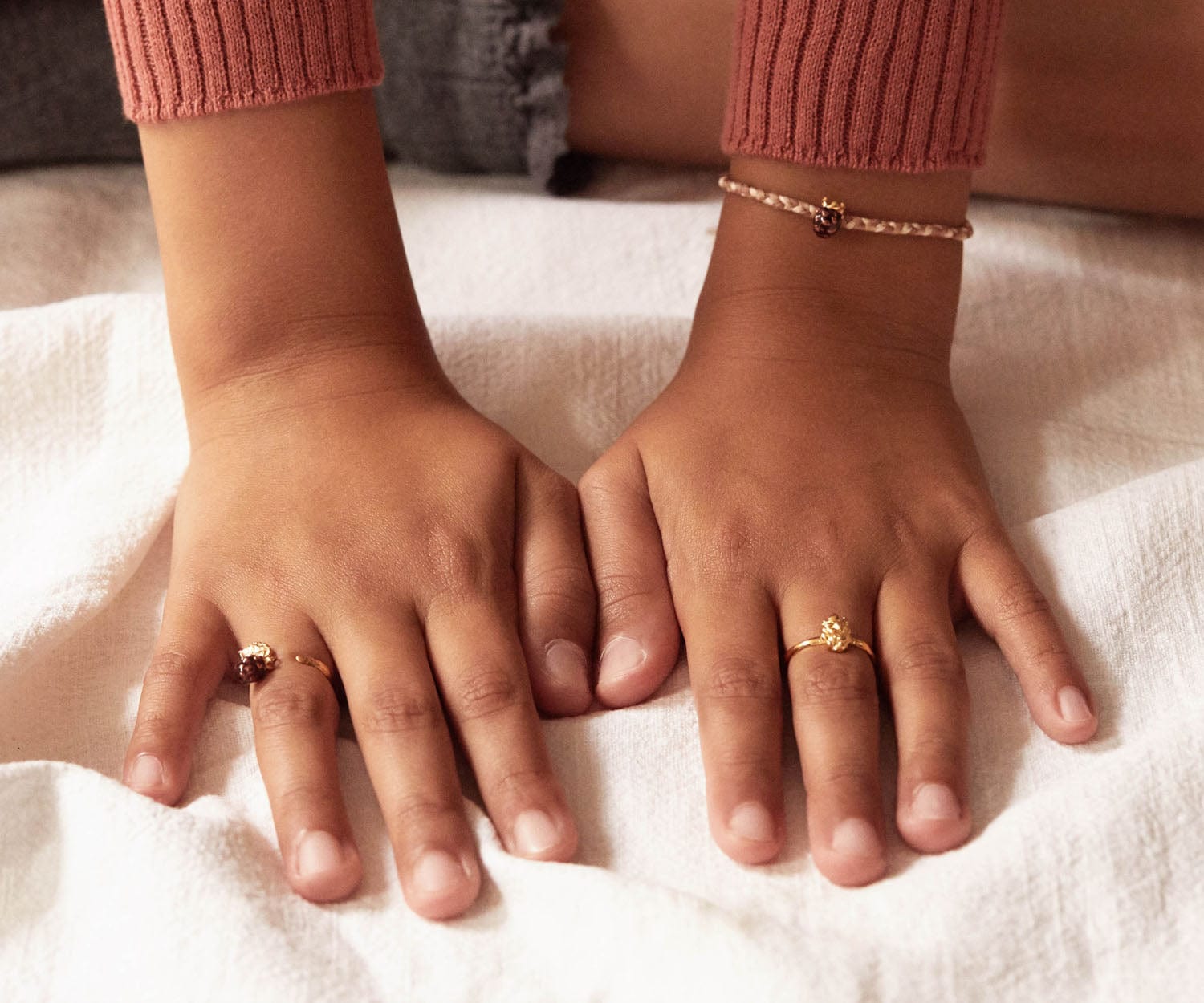 Elise Tsikis Paris Bracelet Hanelis