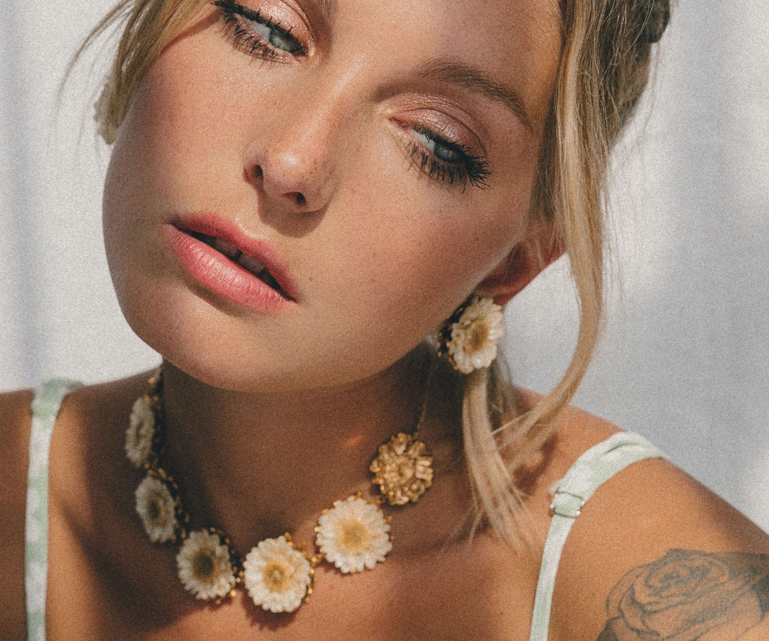 Elise Tsikis Paris Collier Côme - archive