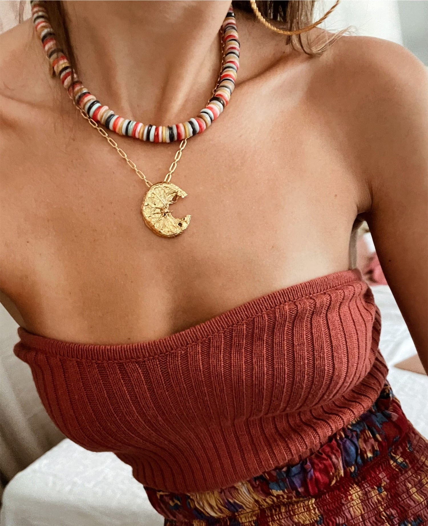 Elise Tsikis Paris Collier Perea - archive