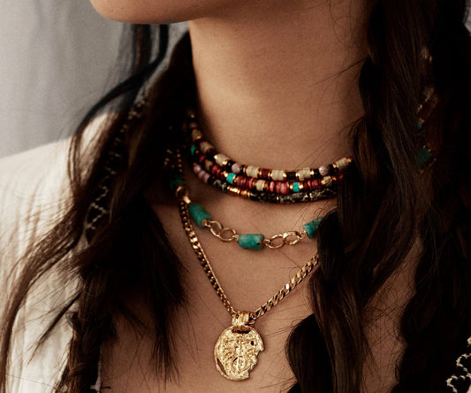 Elise Tsikis Paris Collier Vadodara - archive