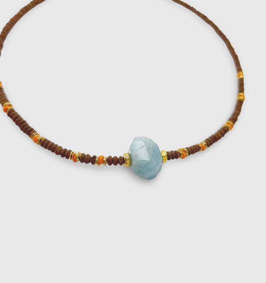 Collier Horsesa