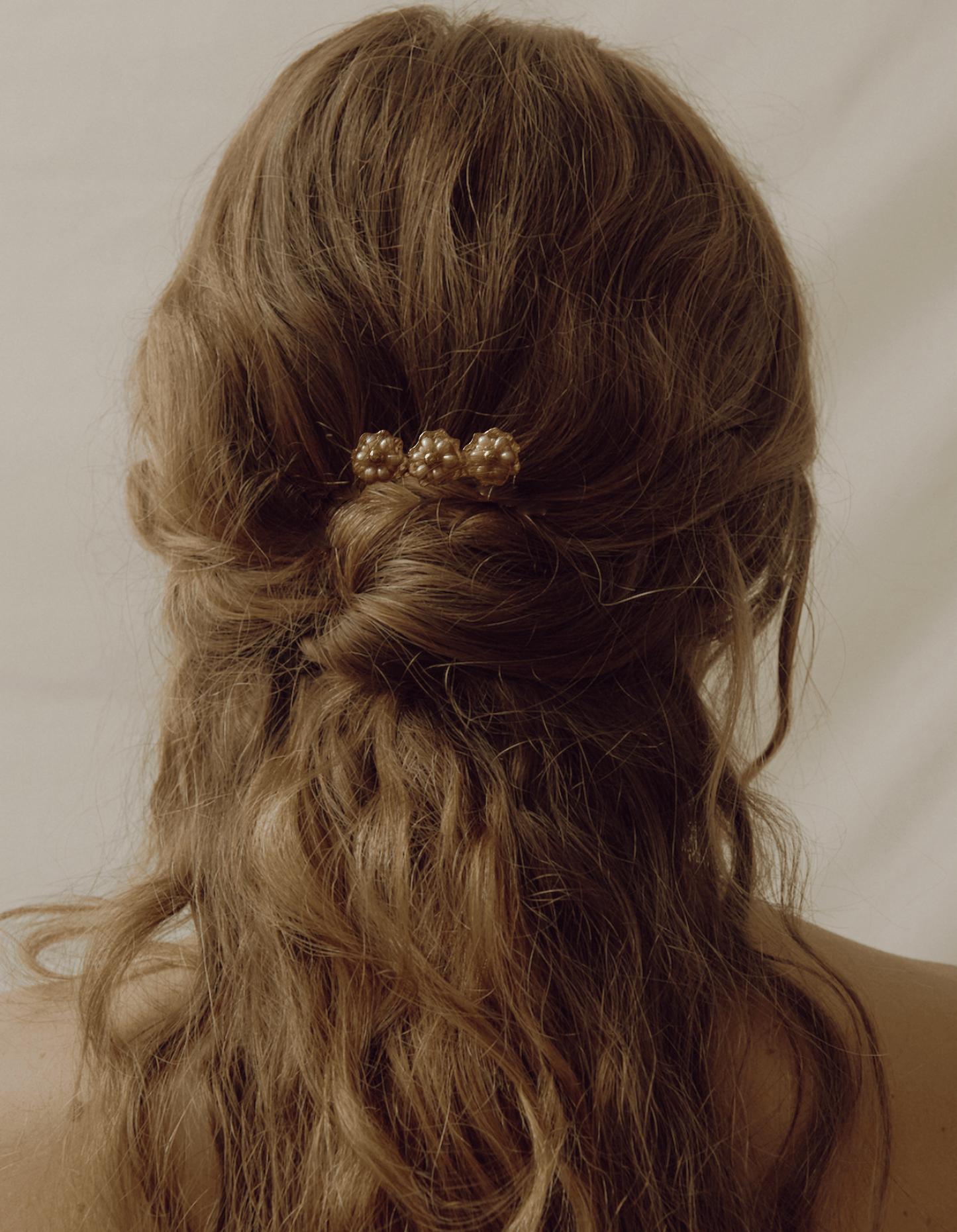 Elise Tsikis Paris Bijou de cheveux Irida