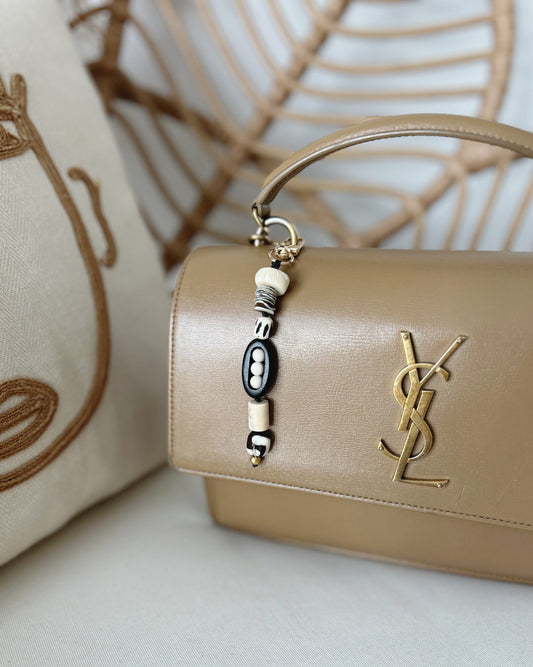 Elise Tsikis Paris Bijou de sac Ioannina