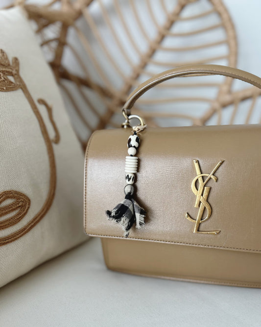 Elise Tsikis Paris Bijou de sac Larrissa