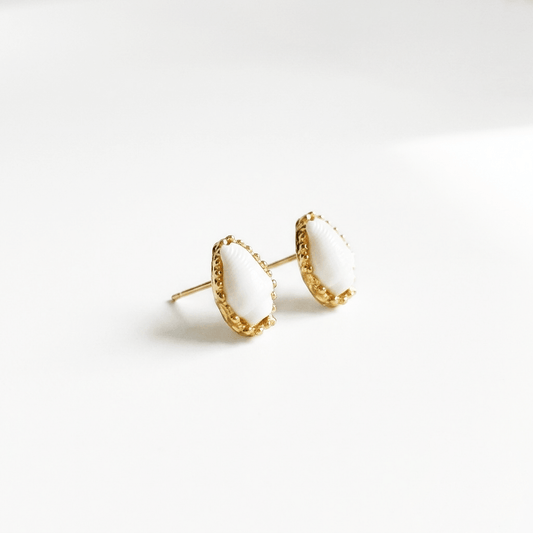 Elise Tsikis Paris Boucles d'oreilles Bruine - archive