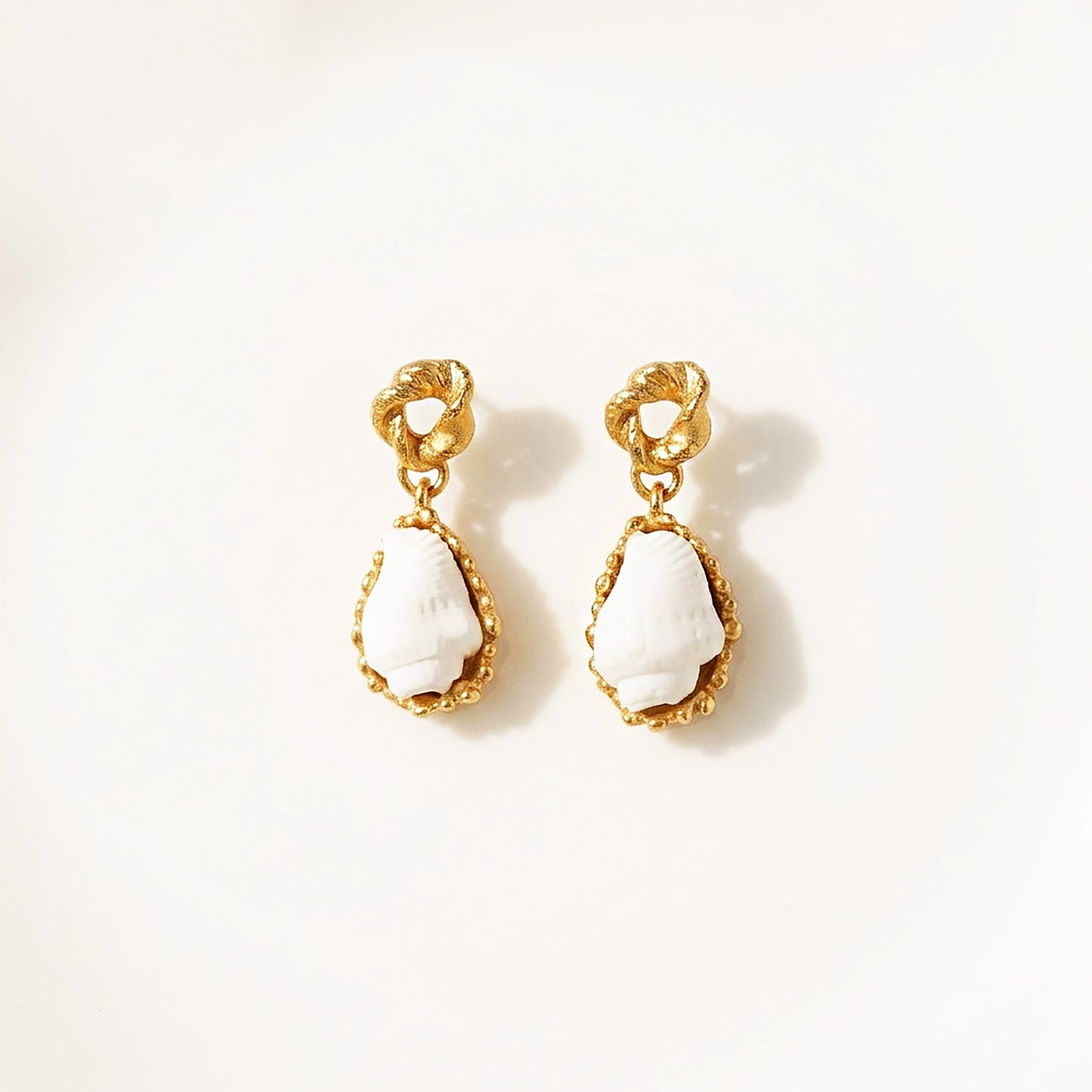 Elise Tsikis Paris Boucles d'oreilles Brume - archive