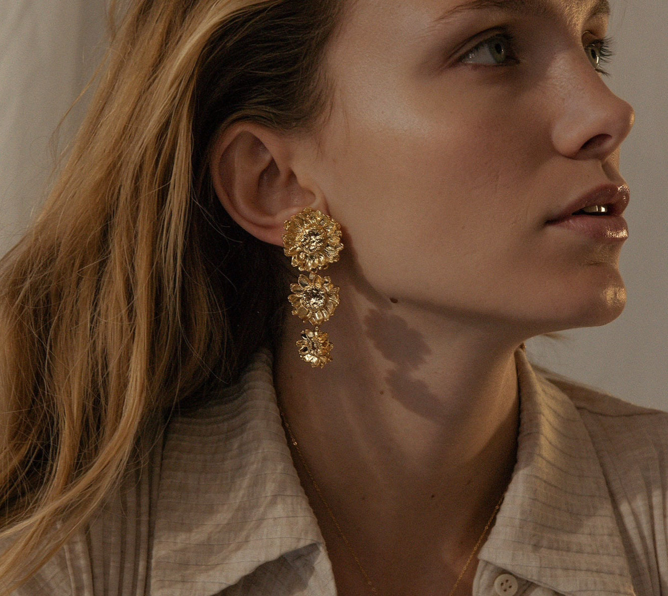 Elise Tsikis Paris Boucles d'oreilles Calas Gold