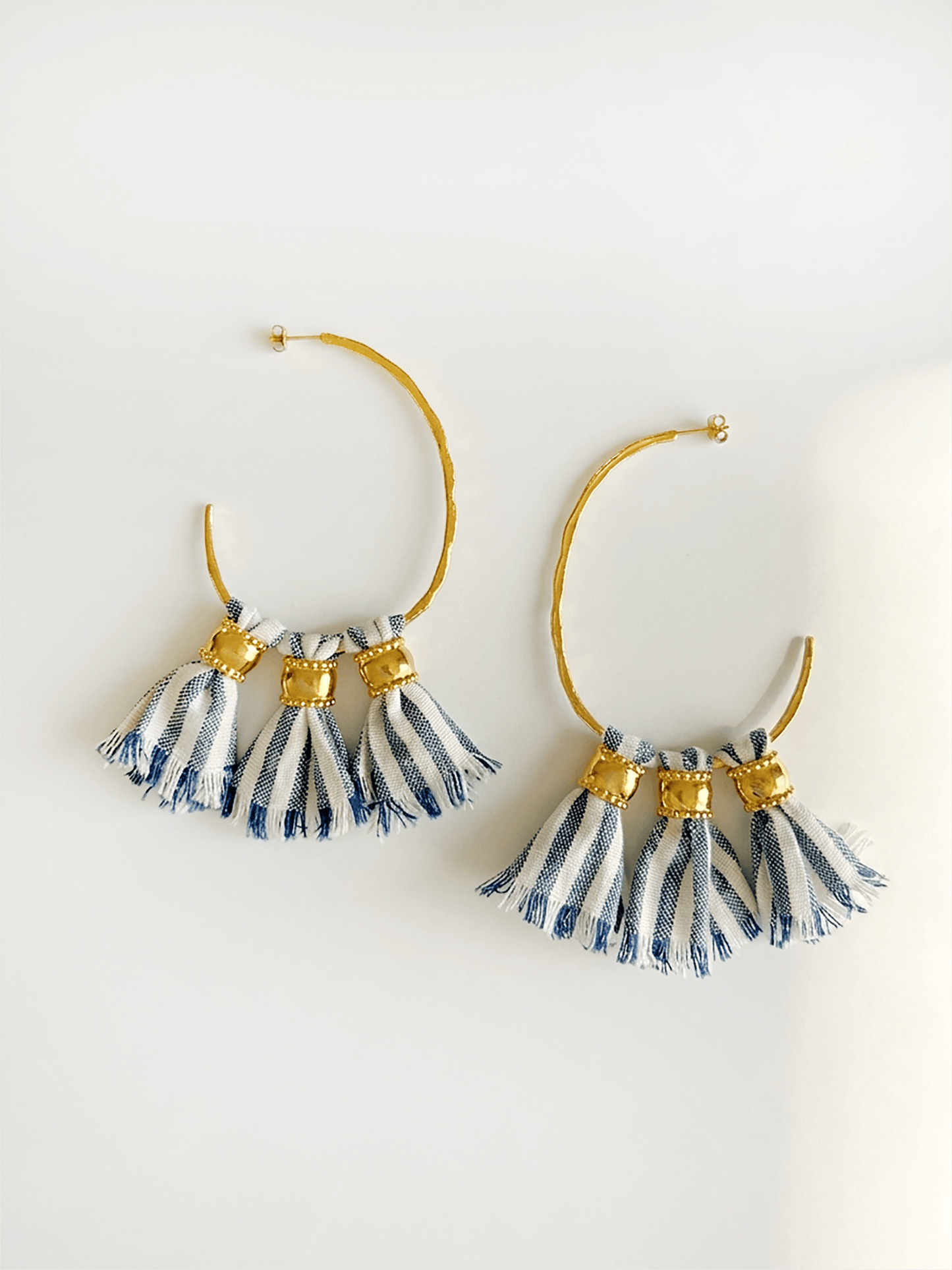 Elise Tsikis Paris Boucles d'oreilles Centaurée - archive