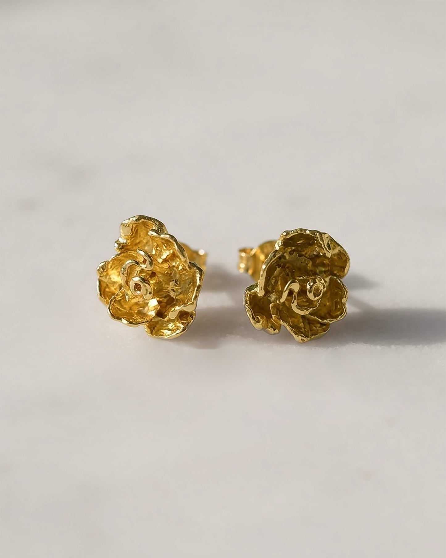 Elise Tsikis Paris Boucles d'oreilles Cerna - archive