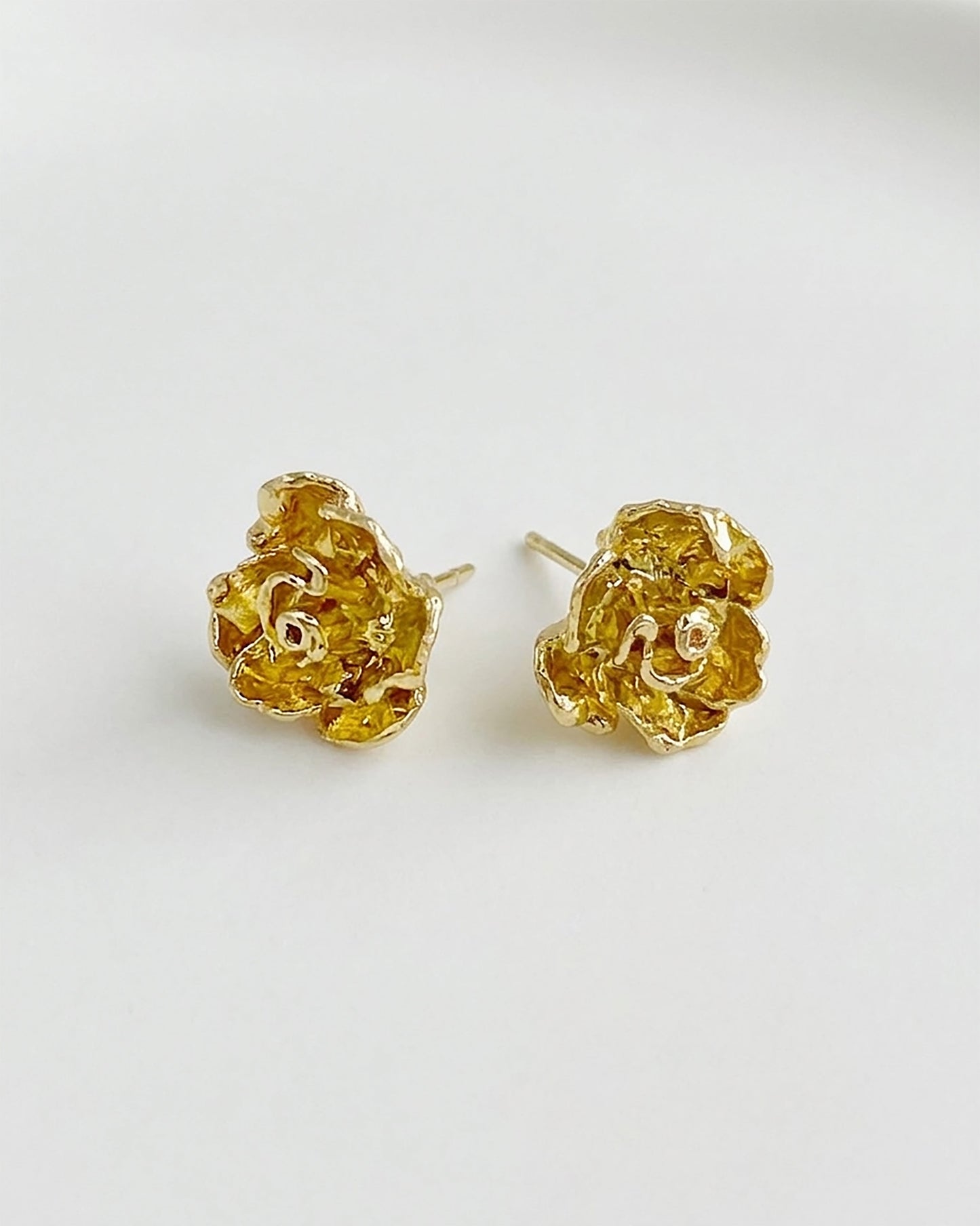 Elise Tsikis Paris Boucles d'oreilles Cerna - archive