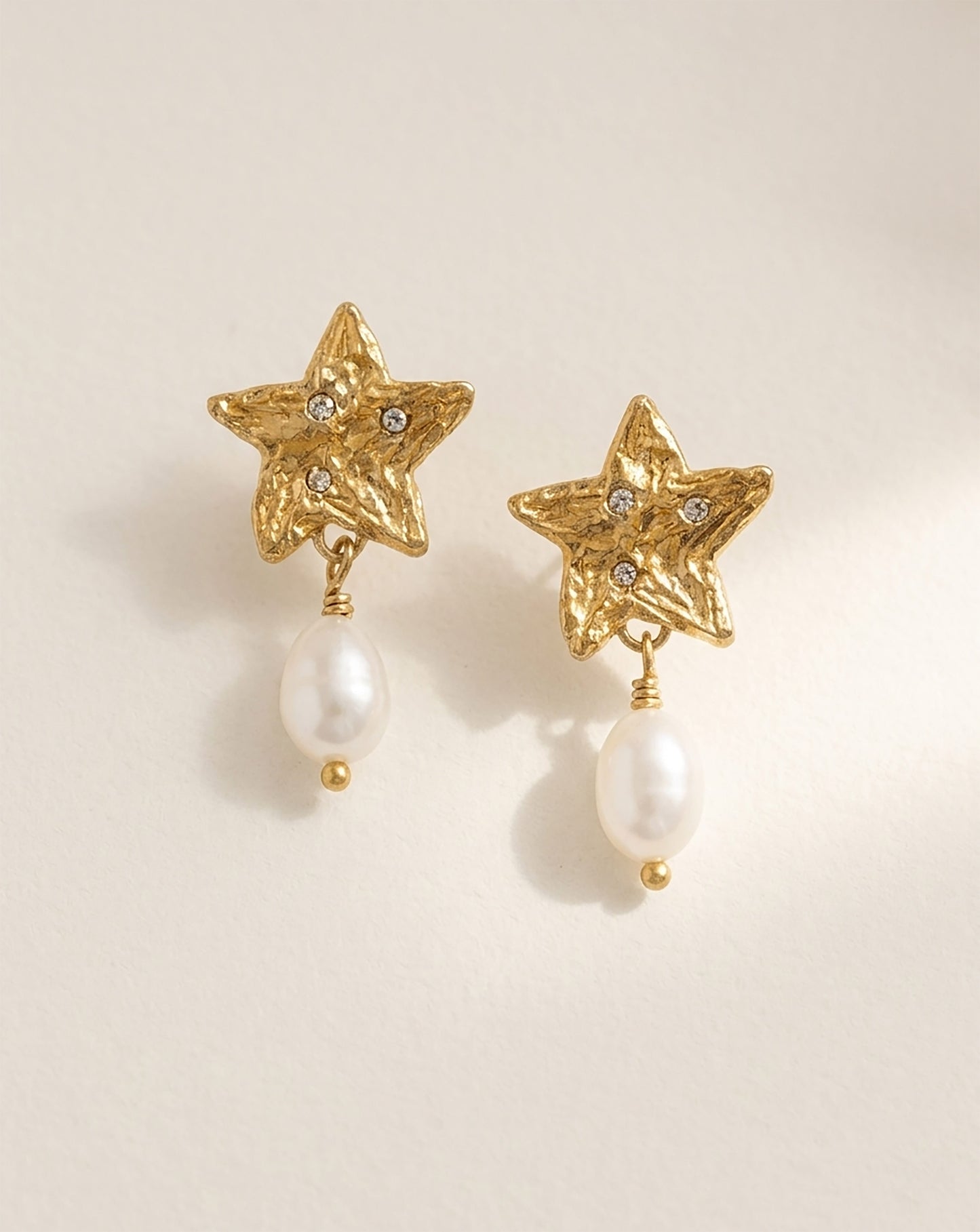 Elise Tsikis Paris Boucles d'oreilles Cydide