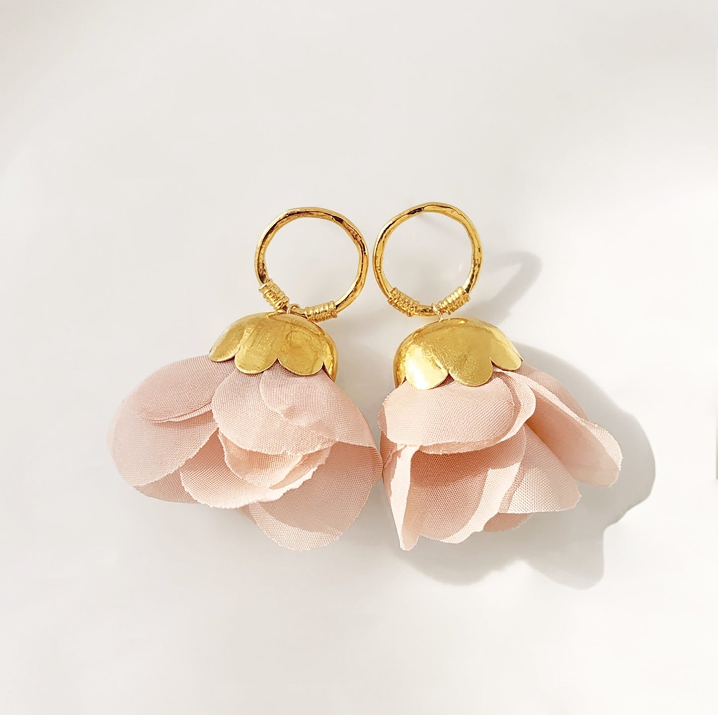 Elise Tsikis Paris Boucles d'oreilles Dulcita