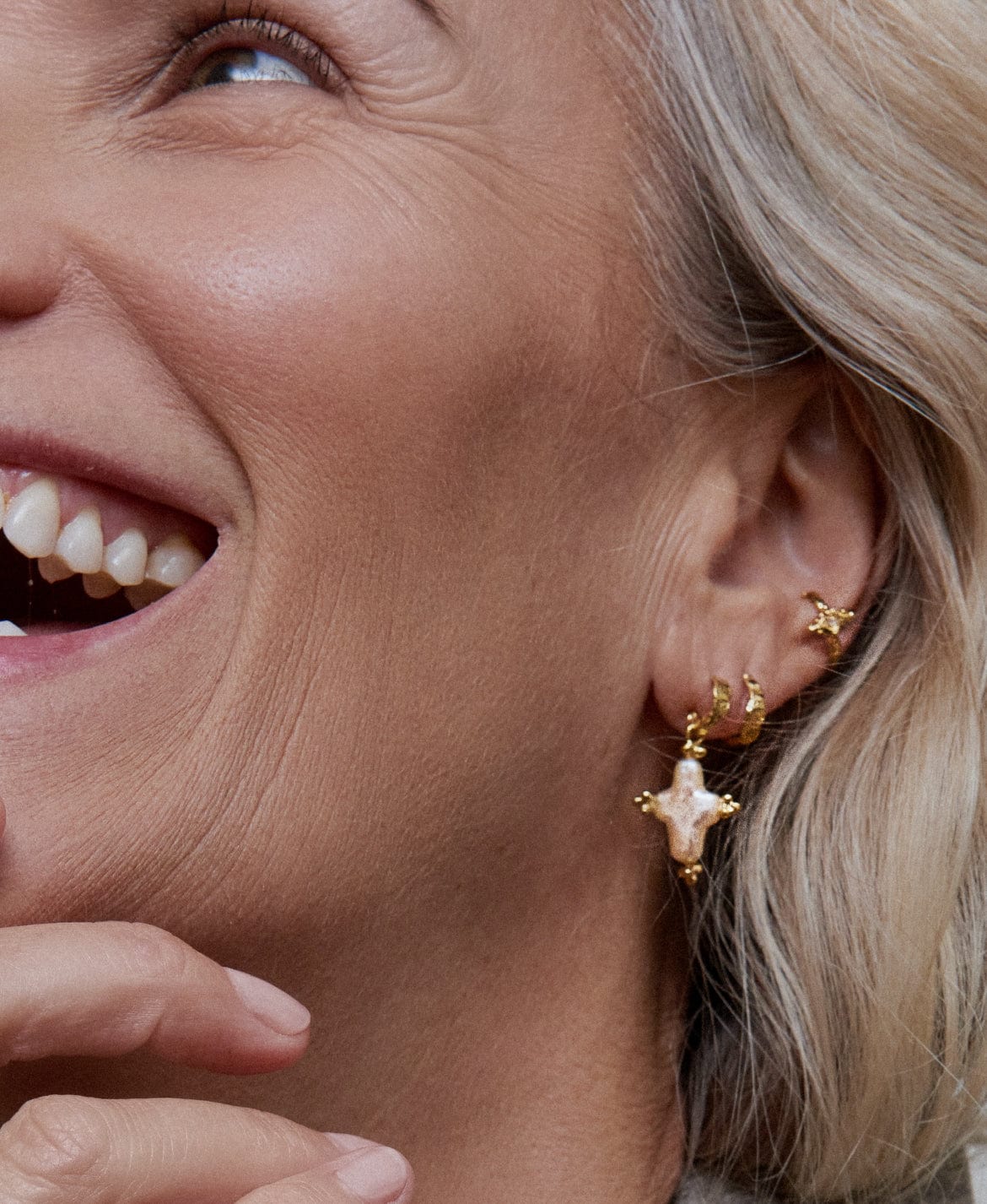 Elise Tsikis Paris Boucles d'oreilles Ethérée
