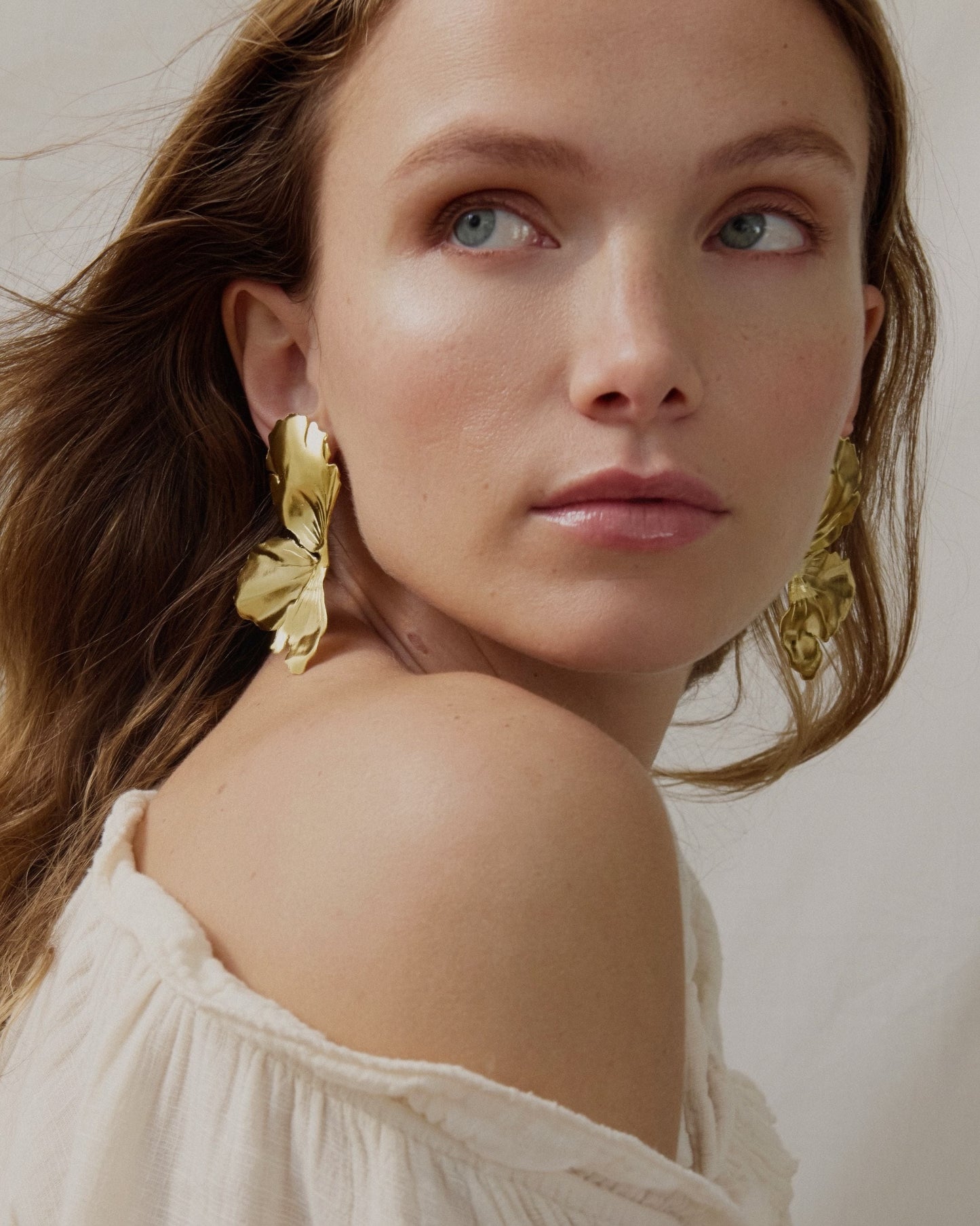 Elise Tsikis Paris Boucles d'oreilles Eumenide Large