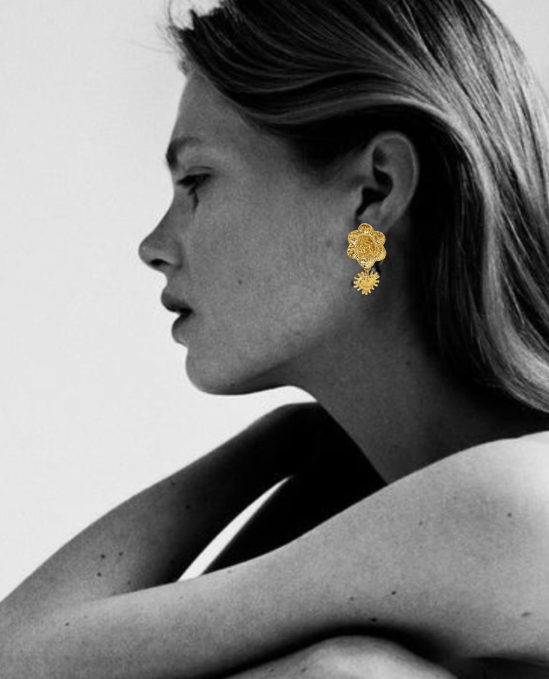 Elise Tsikis Paris Boucles d'oreilles Flores