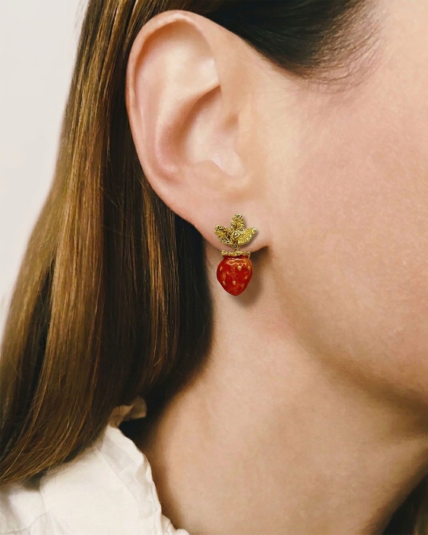 Elise Tsikis Paris Boucles d'oreilles Fraisia - archive